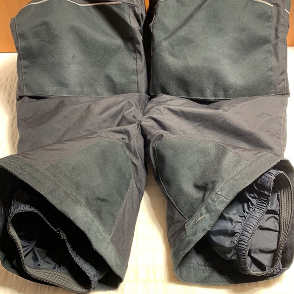 (Youth L) Columbia Freestyle Snow Pants - Unisex - Black - Picture 7 of 16